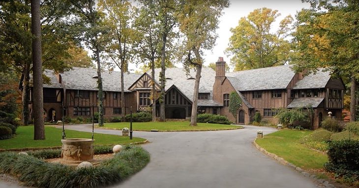 tour of the salvatore house