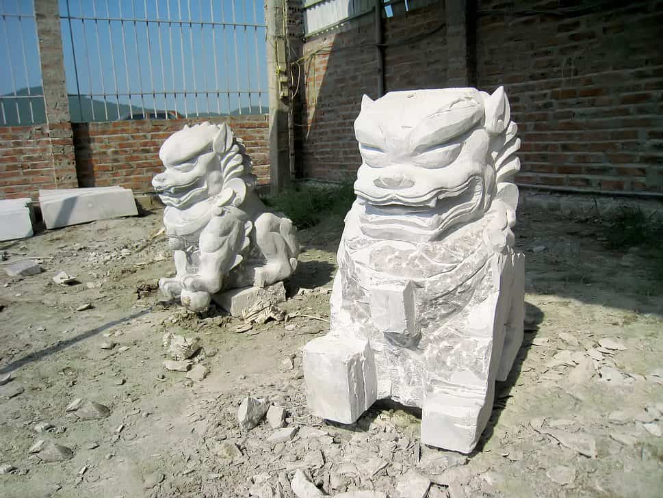 stone lion of Kinh Chu stone carving village