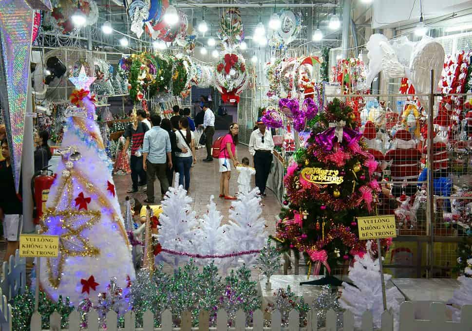 Christmas decorations shopping in Vietnam